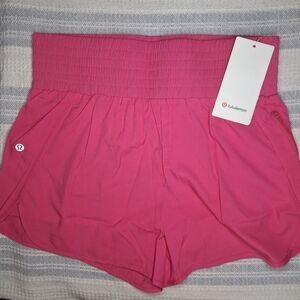 Stylish Lululemon | Vibrant Pink | Athletic Skorts (NWT) | Size: LG